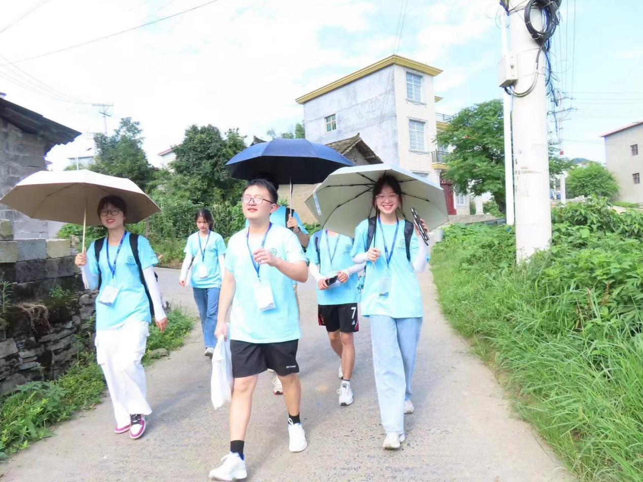 探索校际合作新模式助力微观数据库建设经济学院中国家庭金融调查纪实